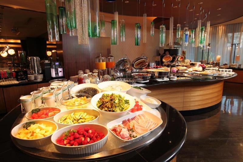 Ana Crowne Plaza Kumamoto New Sky By Ihg Hotel Buitenkant foto
